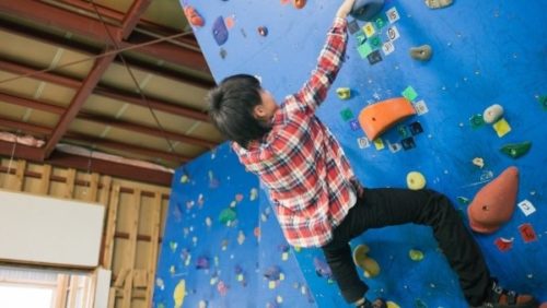 宮城県のクライミング施設「The ROCK（ザ・ロック）」